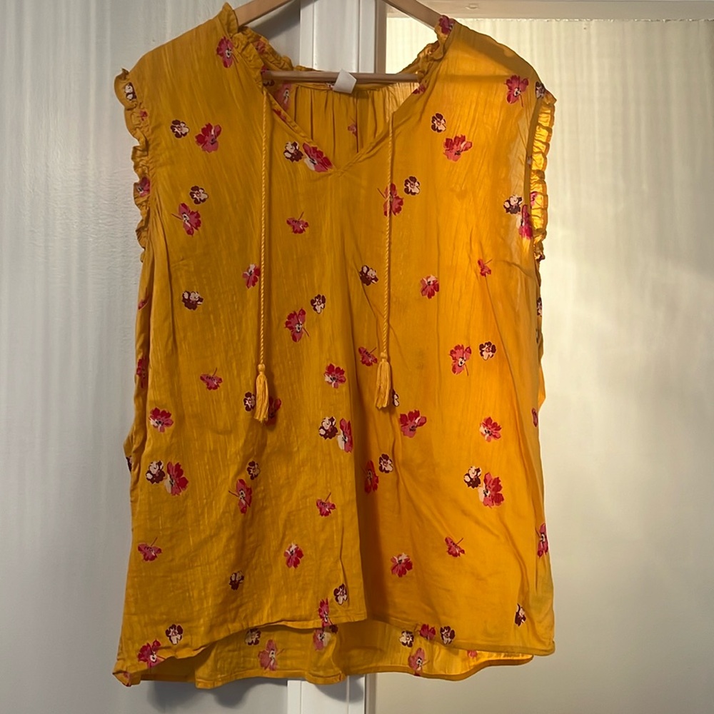 Old Navy Women’s Sleeveless Floral Blouse Size XL
